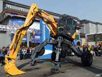 ������ ����������� ������ ��������� �����������-������������  XCMG